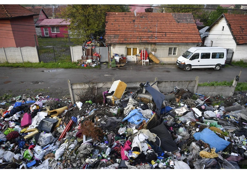 Darovaný textil skončil na nelegálních skládkách v Rumunsku
