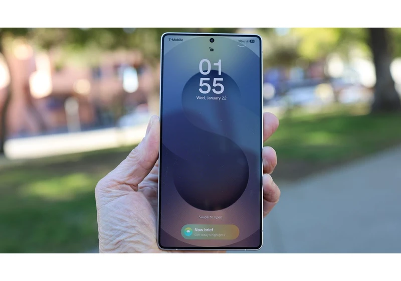 The Samsung Galaxy S25 Ultra seemingly scratches more easily than its predecessor