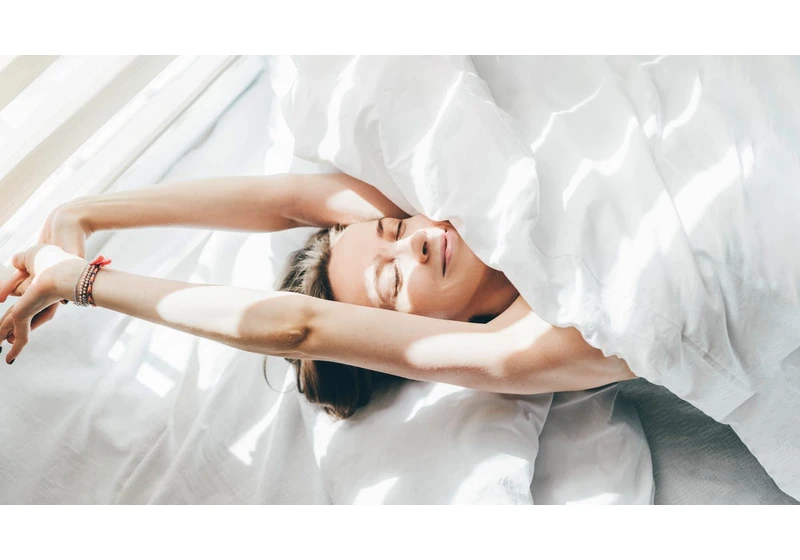 Sleeping Naked Can Keep You Cool, but It Might Not Be Right for Everyone