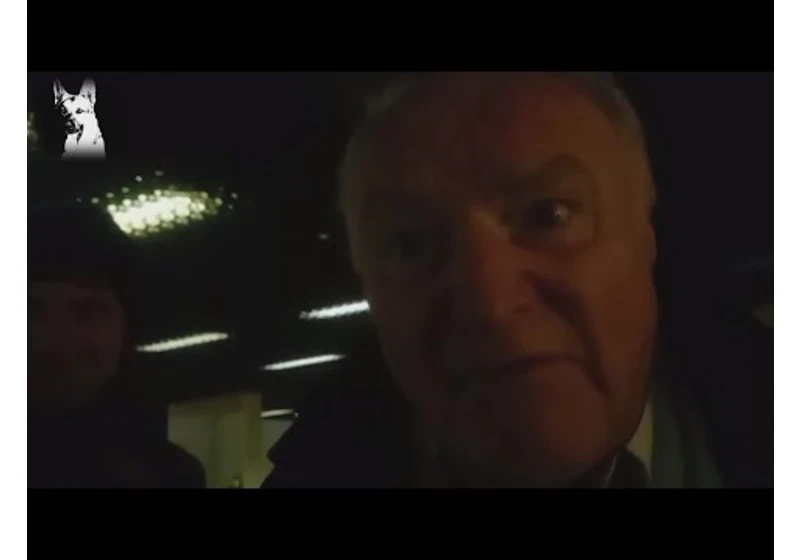 Hasič Ferko konfrontovaný pred NRSR (15.12.2022)
