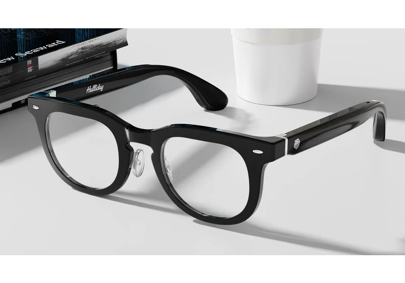  I can't decide if I love or hate Halliday Smart Glasses with its ultra-tiny display and nosey AI 