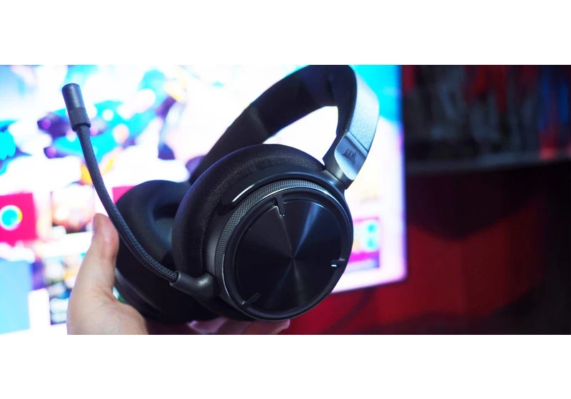 Corsair Virtuoso Max headset review: A headset for adults.