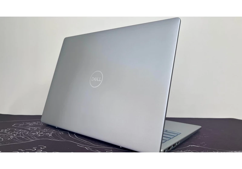 Dell Inspiron 14 Plus 7440 Review: Long-Running, All-Metal Mainstream Laptop     - CNET