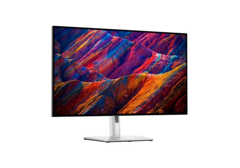 Save $200 on this sharp and spacious 4K Dell monitor