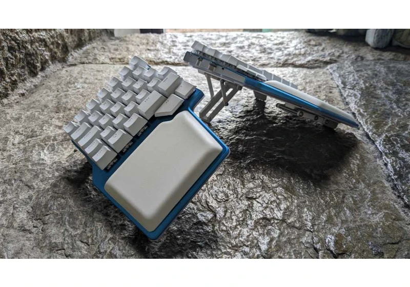 Dygma Raise review: A keyboard of two halves