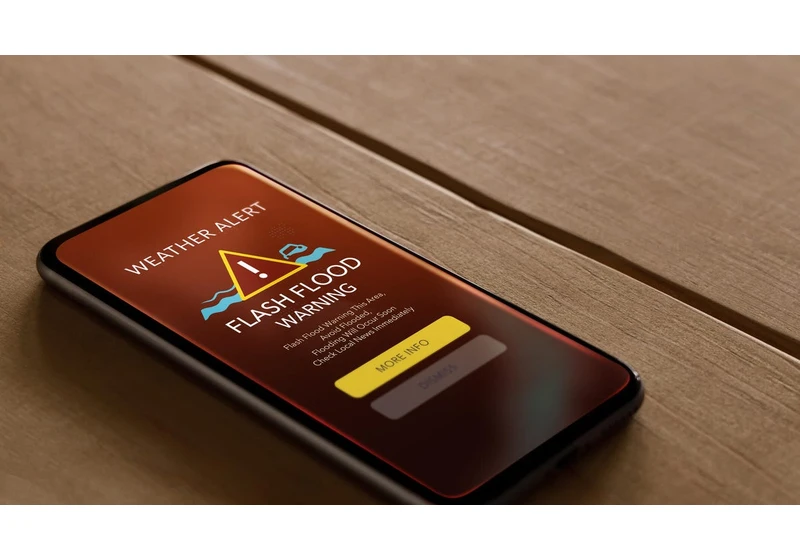 Make Sure Your Phone Will Give You Loud and Clear Emergency Alerts