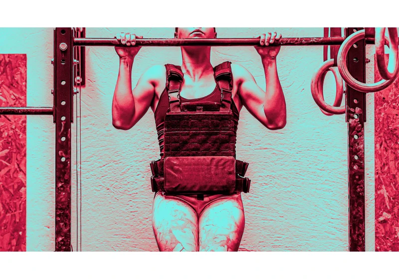 TikTok thinks a weighted vest will change your body. Here’s what the science says