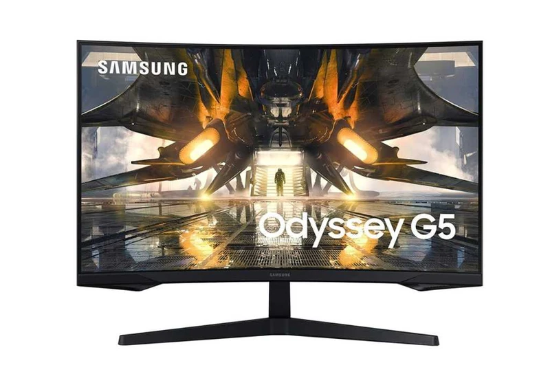 Nab this fast, curved 1440p Samsung gaming monitor for $299