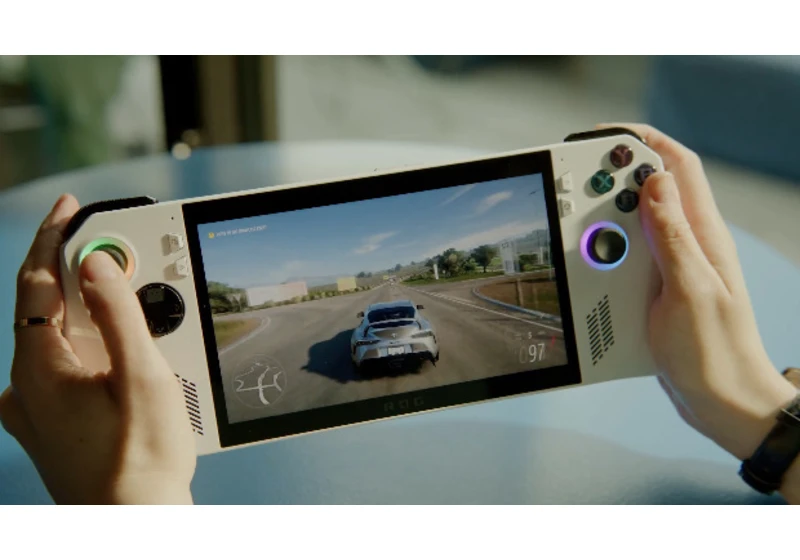 Xbox handheld reportedly delayed so Microsoft can focus on making Windows handhelds compete with SteamOS