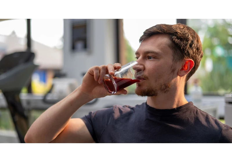 Beetroot juice lowers blood pressure in older people by changing oral microbiome