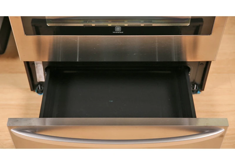 Tired of Dropping Crumbs Between the Stove and Counter? Do This