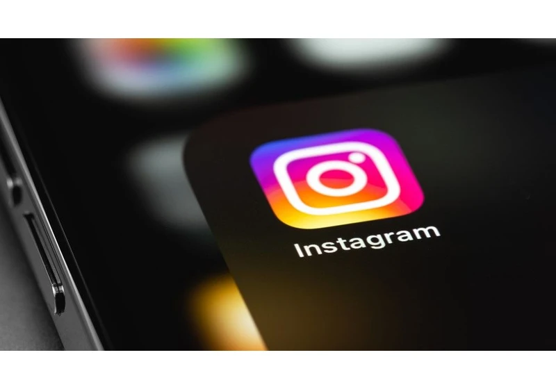 Instagram finally has all the tools to make your own year in review for Stories