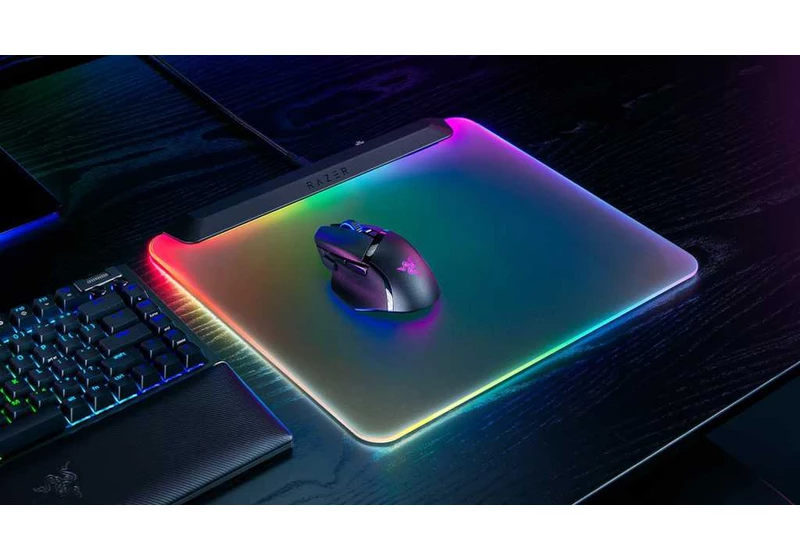 Razer’s new RGB mousepad is the shiniest mousepad ever