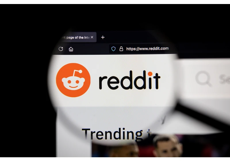 Reddit Follows Twitter’s Lead, Announces Paid Access To Data API via @sejournal, @kristileilani