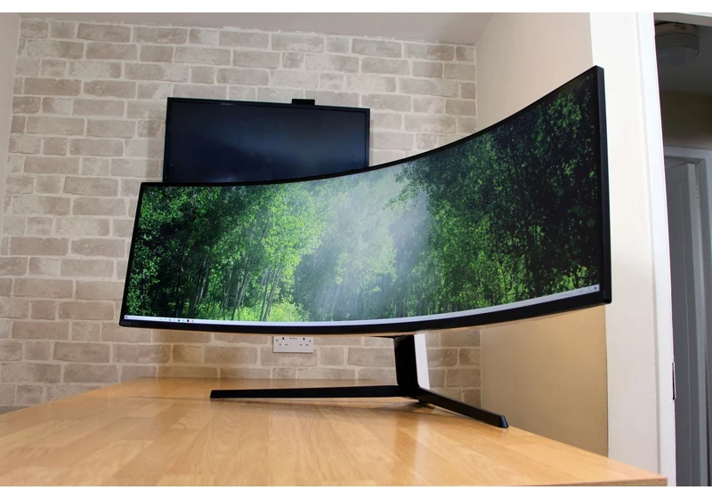 Best curved monitors 2023: The top curvy displays we've teste