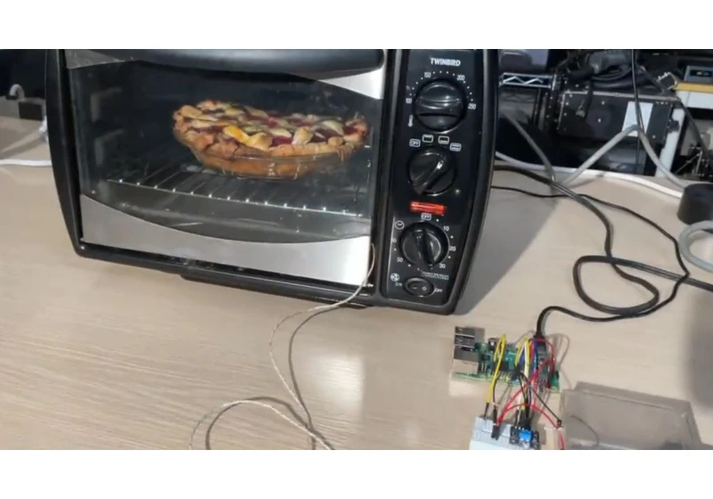 Tasty Raspberry Pi Project Cooks Up Actual Raspberry Pie