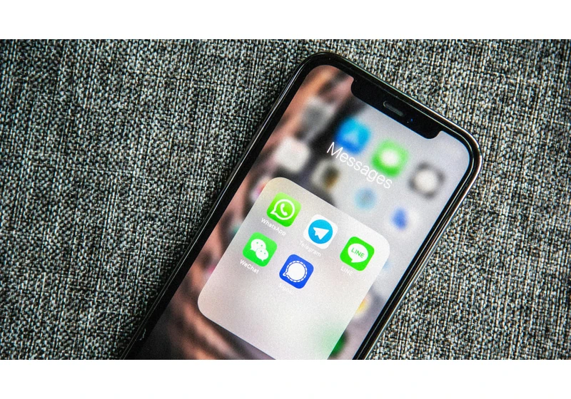 A cybersecurity expert explains how to make your messages private