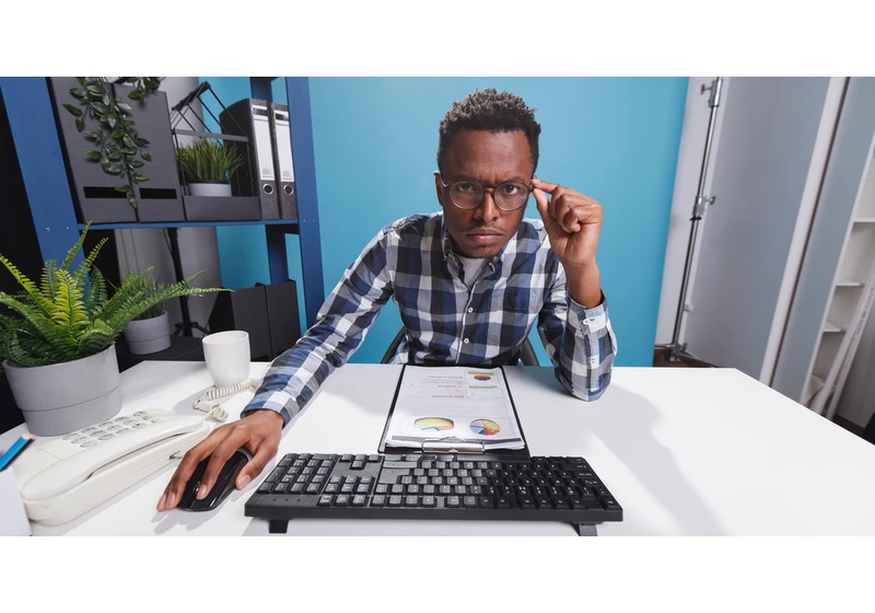 Google Warns Of Low Realtime Data In Universal Analytics Reports via @sejournal, @MattGSouthern