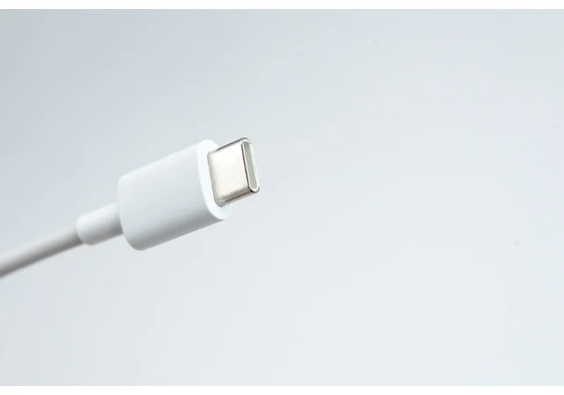 Microsoft’s USB-C crackdown ends 'port roulette' and clears up Thunderbolt confusion
