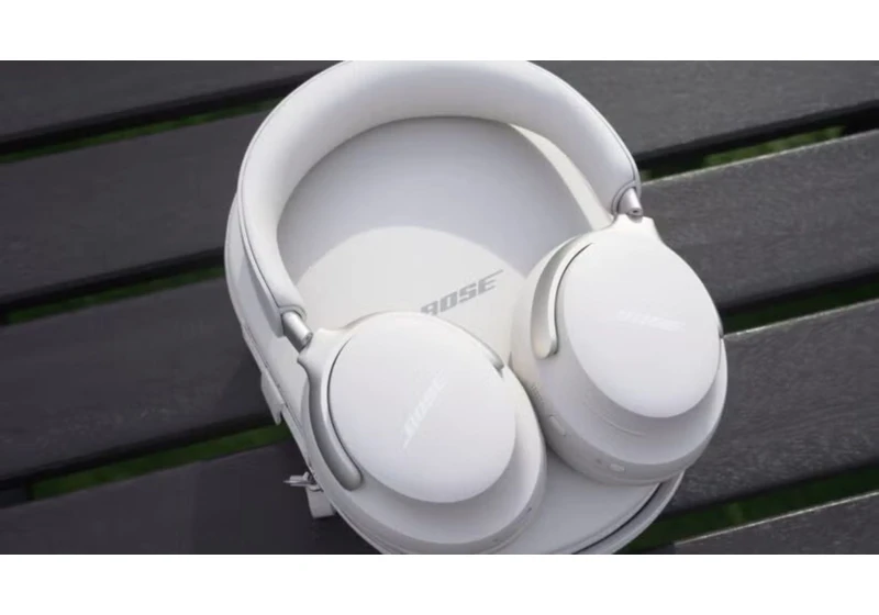 Our favourite noise-cancelling headphones are down to a bargain price