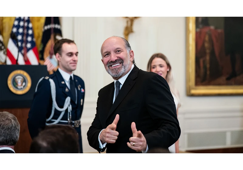  U.S. gov't seizes $7.4 billion semiconductor research fund created under Biden admin, calling it 'illegal' — Lutnick says fund 'served as a semiconductor slush fund that did nothing but line the pockets of Biden loyalists with American tax dollars' 