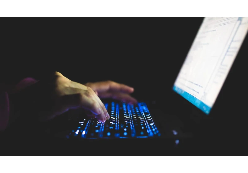 How to Tone Down Your Work Email Voice Using AI