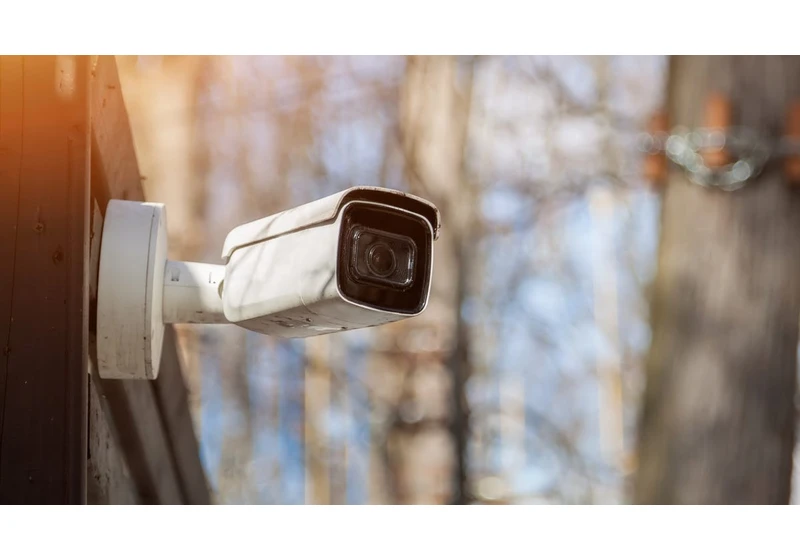 My Top Recommendations for Totally Off-Grid Home Security Tech