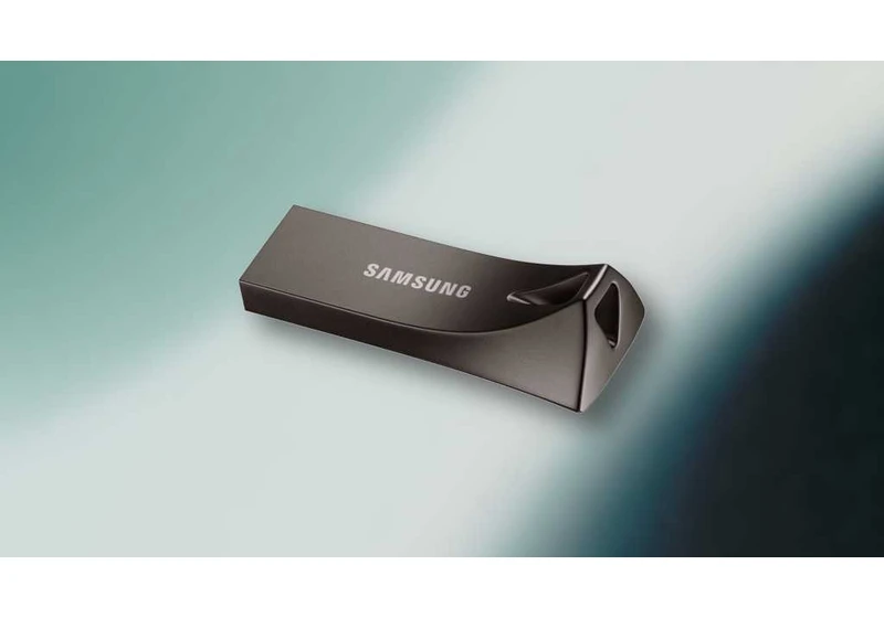 Get Samsung’s rugged little 256GB USB flash drive for only $22