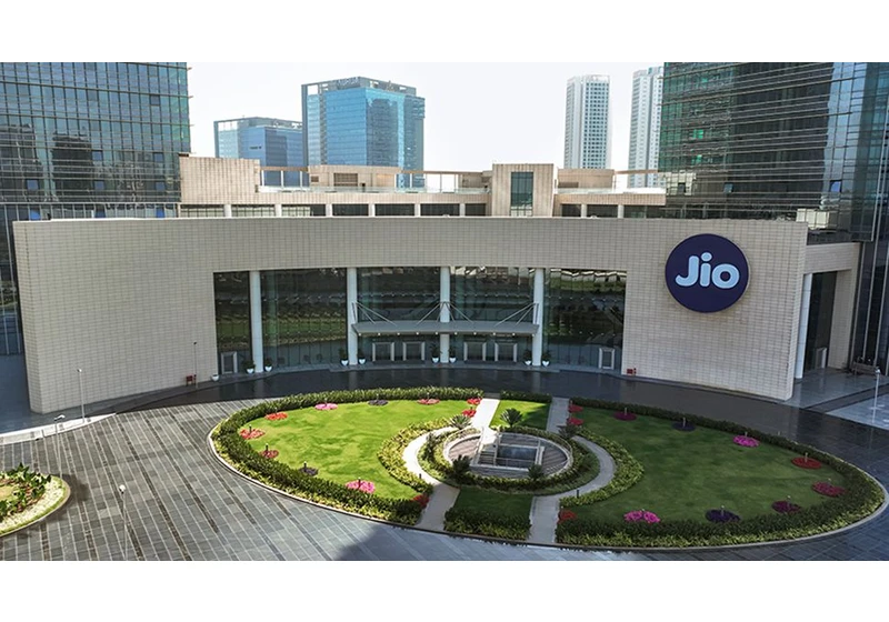 India's richest person wants to build the world's largest data center, five times the capacity of Microsoft's biggest site