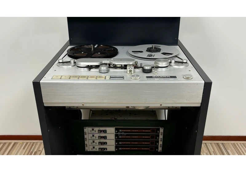I'd like to be, under the sea, with Ringo Starr's Studer 80 recorder, in the shade