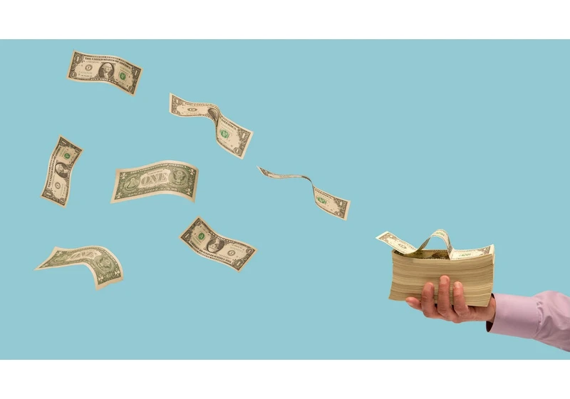 One Bank Holds Savings Rates at 5% Ahead of Today's Fed Meeting. Today's Savings Rates, Dec. 18, 2024