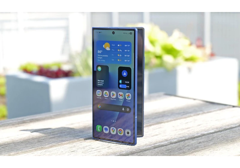 Engadget review recap: Galaxy Z Fold 7, Panasonic S1 II, Samsung QS700F and more