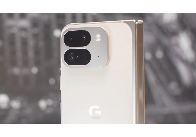  Google's latest security patch finally fixes a months-old bug, and a 'critical' security flaw 