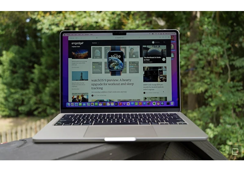 Apple's M2 MacBook Air drops to $849 at Amazon
