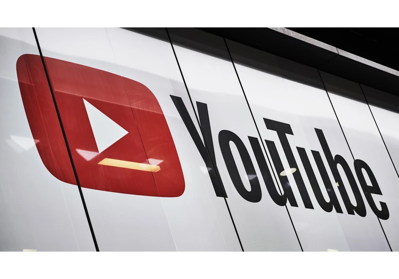  Forget YouTube's ad blocker war — this Google AI Overviews clone might finally sell me on the $14/month Premium subscription 