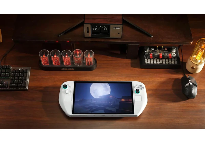 Abxylute will sell an absurd 3D handheld from Intel and Tencent Games for "under $1,700"