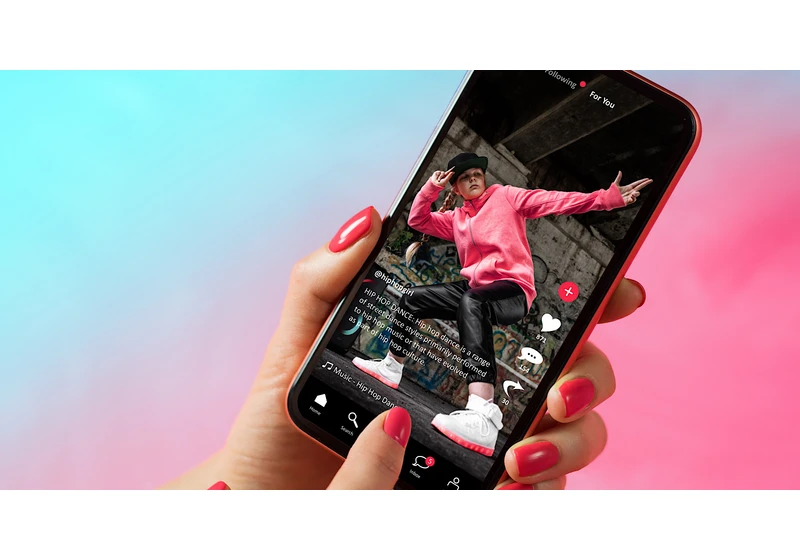TikTok Most Downloaded App In Q1 2022 via @sejournal, @BrianFr07823616