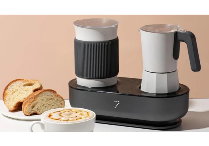 Xiaomi's crowdfunded coffee machine makes espressos, cappuccinos, and lattes in just three minutes – sort of