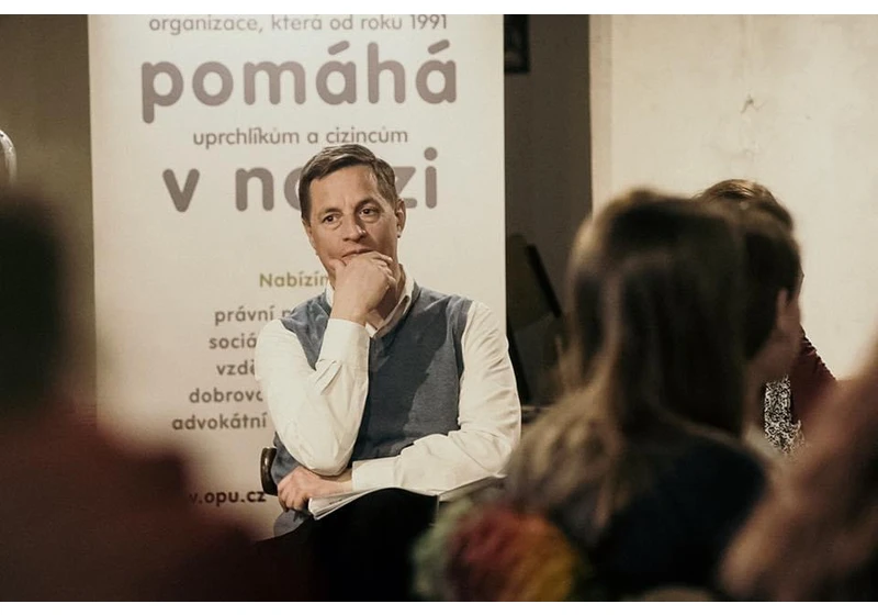 Migrační pakt Evropě nepomůže. Jen zvedne ceny za služby převaděčů, míní ředitel Organizace pro pomoc uprchlíkům