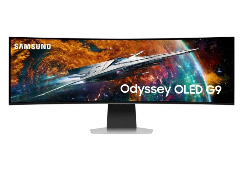 Save $500 on this massive Samsung OLED ultrawide gaming monitor