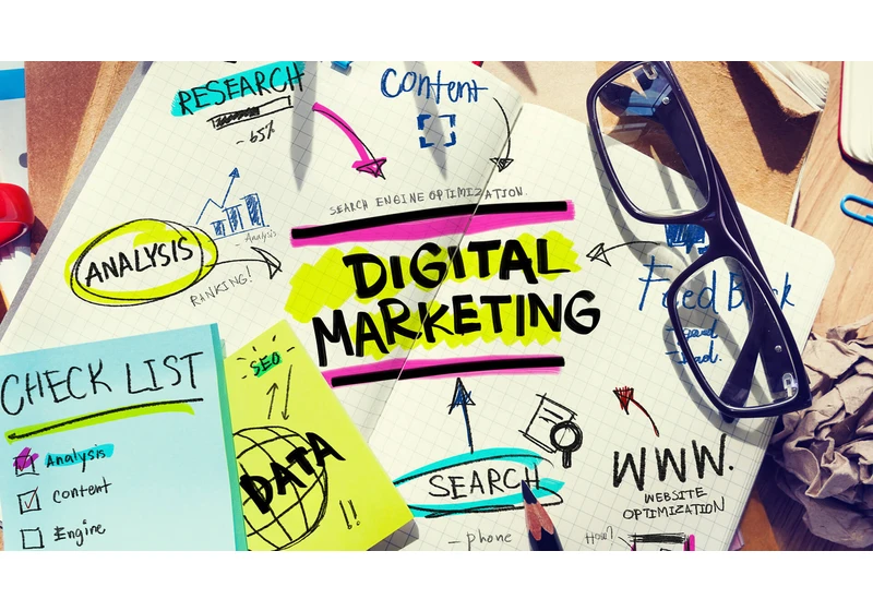 Webinar: Win customer loyalty across channels by Cynthia Ramsaran