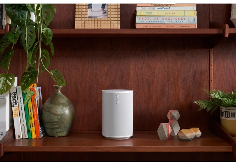The Sonos Era 100 is back down to $199 in a new holiday sale