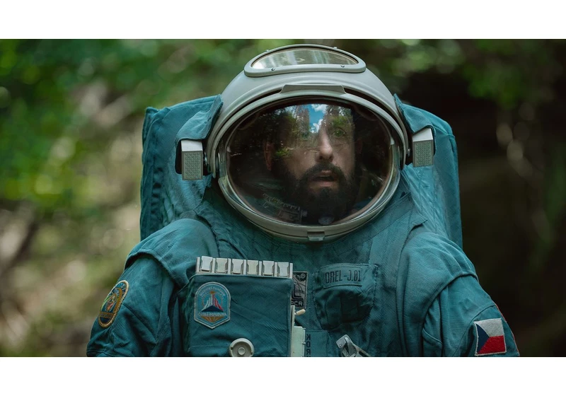  Adam Sandler's Spaceman is a spiritless Netflix sci-fi movie that drifts aimlessly among the stars 