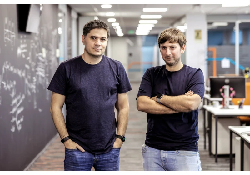 Bucharest-based FLOWX.AI raises €7.35 million to help large banks and enterprises to become unbounded from legacy tech