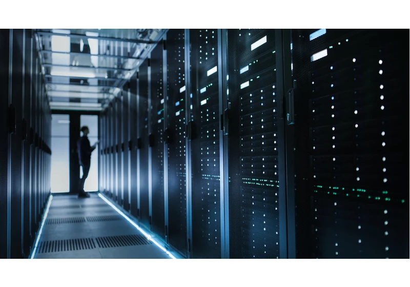  Slowdown? What slowdown? Microsoft signs huge $544 million data centre deal with UAE's Telco Du 