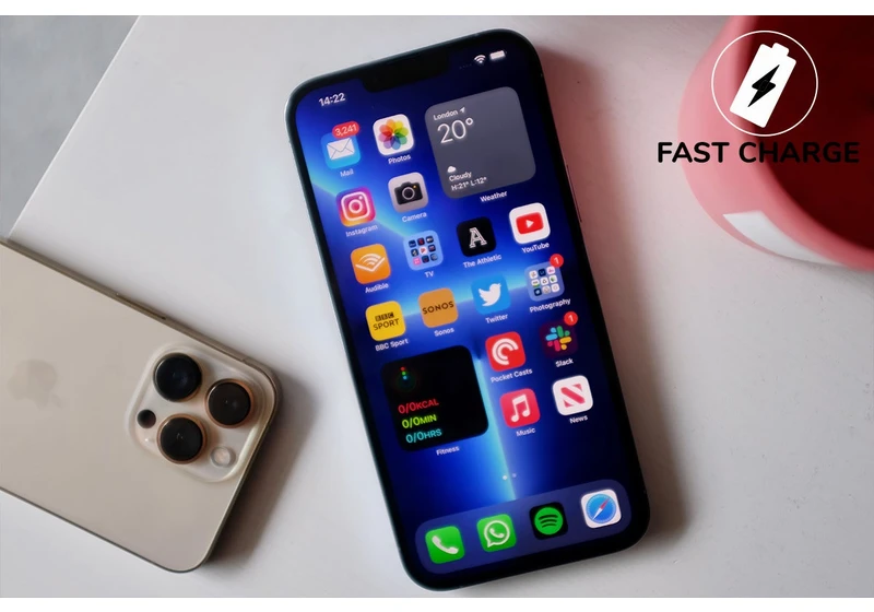 Fast Charge: Curved-screen phones are flat out wrong