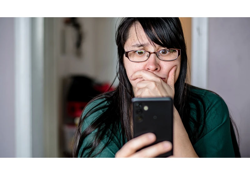  Hackers could trick users into downloading malware and opening malicious sites using a flaw in Android - here's what you need to know 