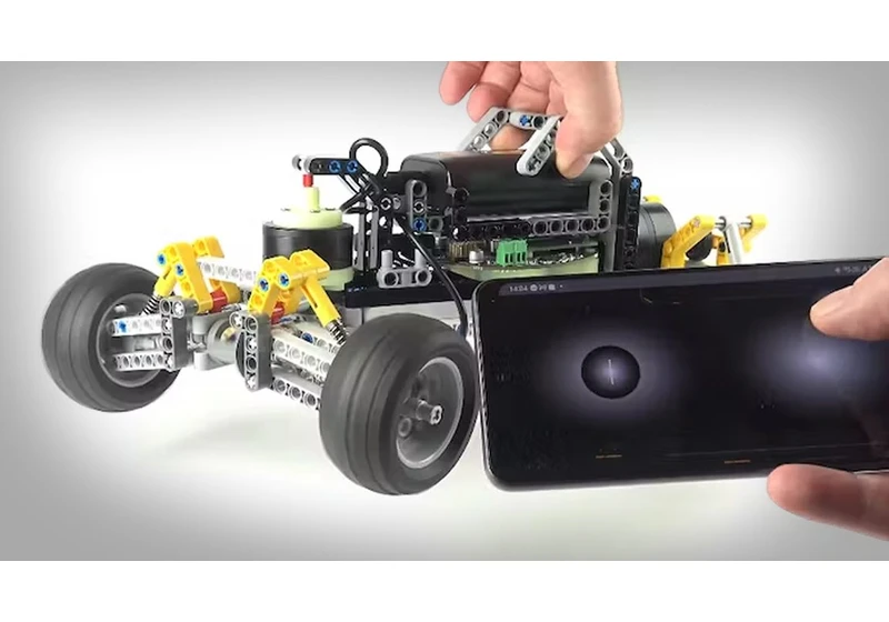 Custom Raspberry Pi Carrier Board 'SaraKit' Powers LEGO RC Car