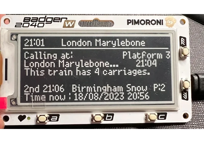 Raspberry Pi Pico Powers DIY E Ink Train Departure Board