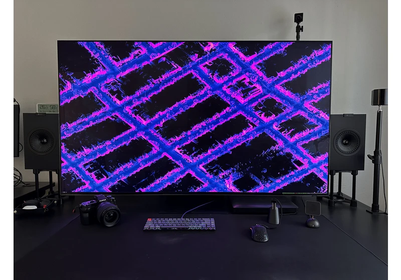 Using an 8K TV as a Monitor